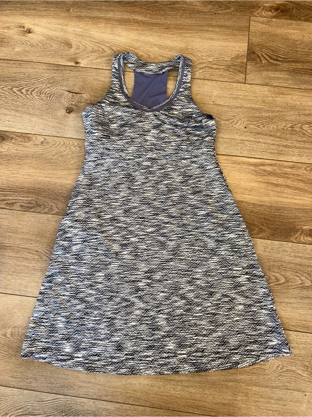 MPG Heathered Purple Black Athletic Sport Active Dress Med